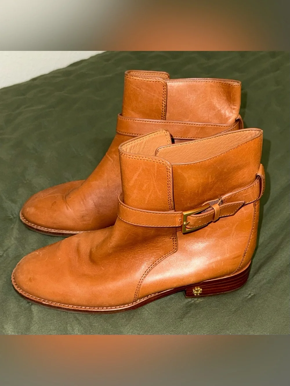 Tory Burch Brooke leather bootie size 8.5